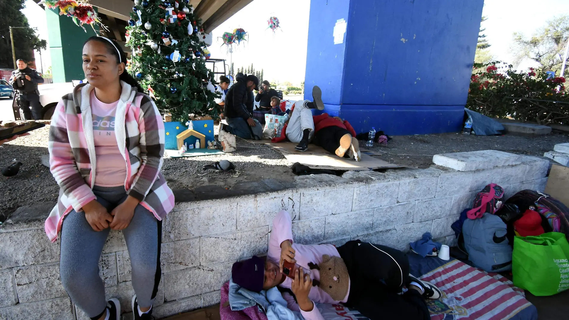 MIGRANTES Y NAVIDAD. JESUS GTZ EL SOL DE  IRAPUATO (1)